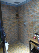 Shower at Bagan King in Mandalay