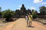 Gard and Nikki in front of the Bayon temple