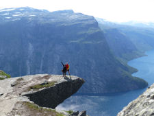 Gard and Nikki on the edge near Trolltunga