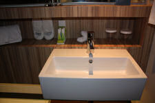 Sink and amenities at Inspira Santa Marta Hotel in Lisbon