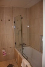 Shower at Hotel Ullensvang in Hardanger