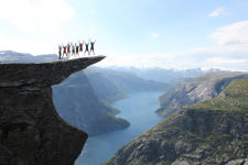 1-2-3 JUMP at Trolltunga
