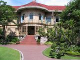 Vinamek teak mansion