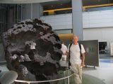 Gard next to the 15 ton Willamette Meteorite