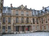 The marble courtyard at Chateau de Versailles
