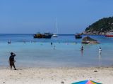 People snorkeling from the beach at Koh Nangyuan