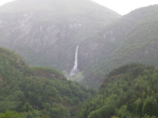 There are lots of waterfalls along Fl�m railway