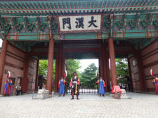 Daehanmun gate at Deoksugung palace in Seoul